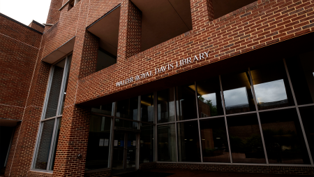 The entrance of Davis Library at U.N.C. Chapel Hill.